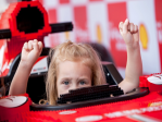 Ferrari roadshow w Tatralandii<p>Pozwól Twojemu dziecko wsiąść do jednoosobowego Ferrari zbudowanego z tysięcy klocków LEGO - niech przez chwilę poczuje się jak prawdziwy kierowca rajdowy!<p>
