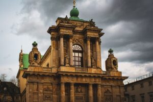 Najlepsze aquaparki w Dreźnie i okolicach – przewodnik dla turystów