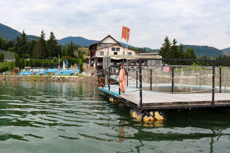 Najlepsze baseny termalne i aquaparki na Dolnym Śląsku – przewodnik dla rodzin i par